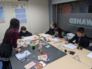 Taller de dibujar manga en Academia WAHED